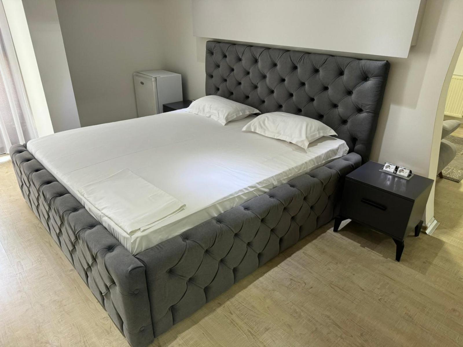 Hotel Pashtriku Gjakova Buitenkant foto